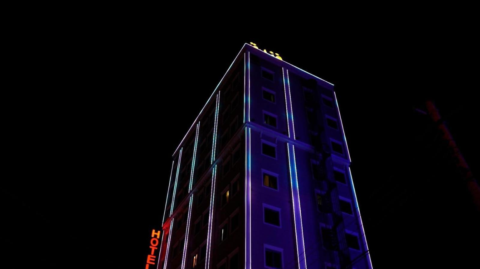 Hotel Hilen De Ville Erbil Esterno foto
