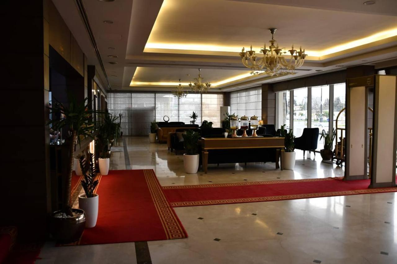 Hotel Hilen De Ville Erbil Esterno foto
